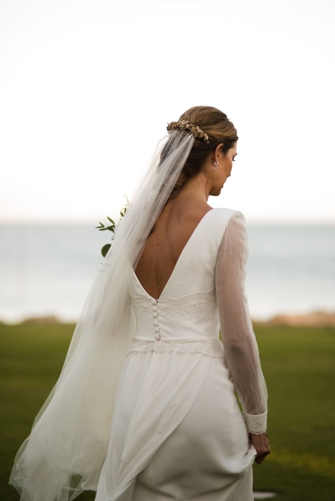 retrato elegante de novia en Cádiz hecho por flor de Sal Photo
